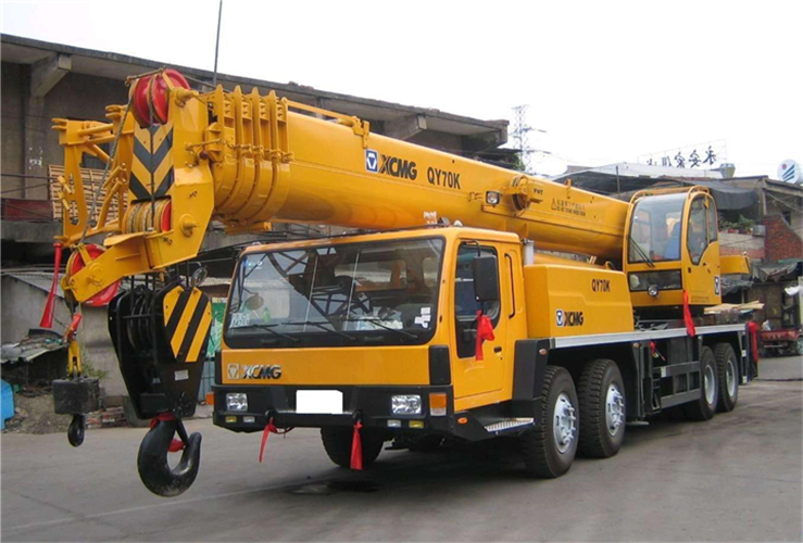 宾川县吊车出租选择重点