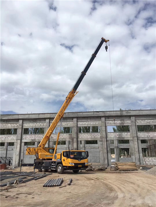 宾川县吊装作业前会做设备检查吗？安全保障措施有哪些？